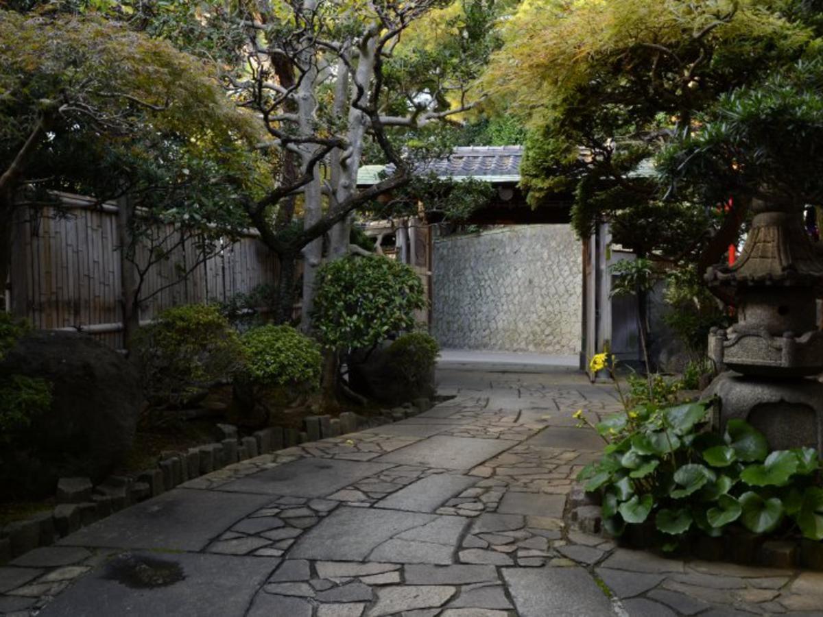 Atami Onsen Sakuraya Ryokan Exterior foto